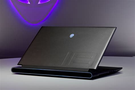 alienware laptop m18